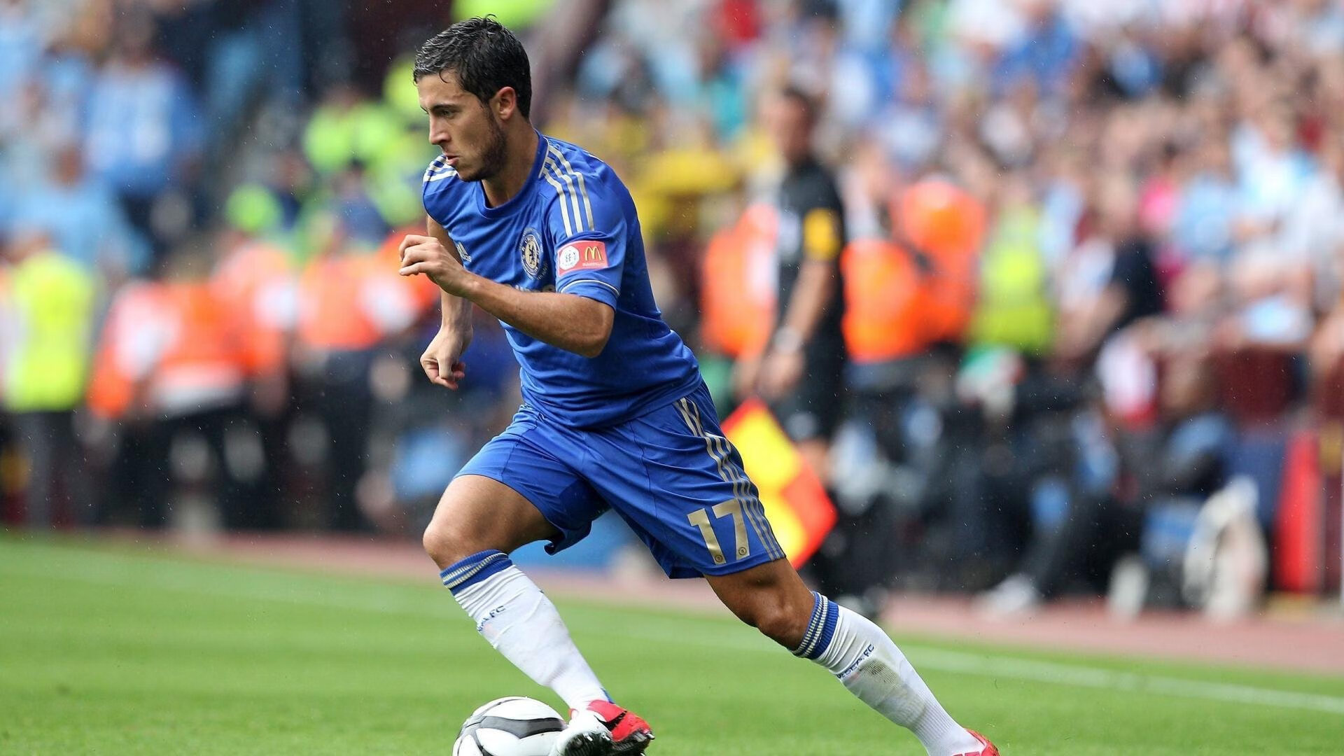 爱游戏体育平台-基层足球赛事覆盖范围有限，基层足球协会组织机构